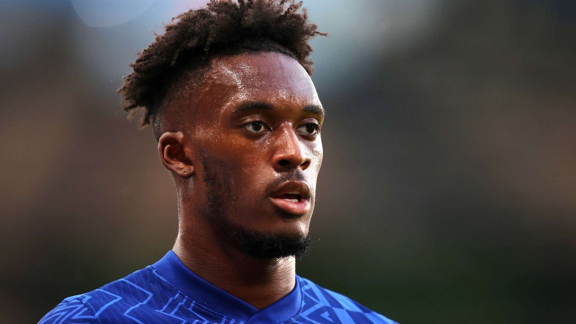 龙赛罗调侃梅西世界杯依赖点球C罗点赞评论引发热议